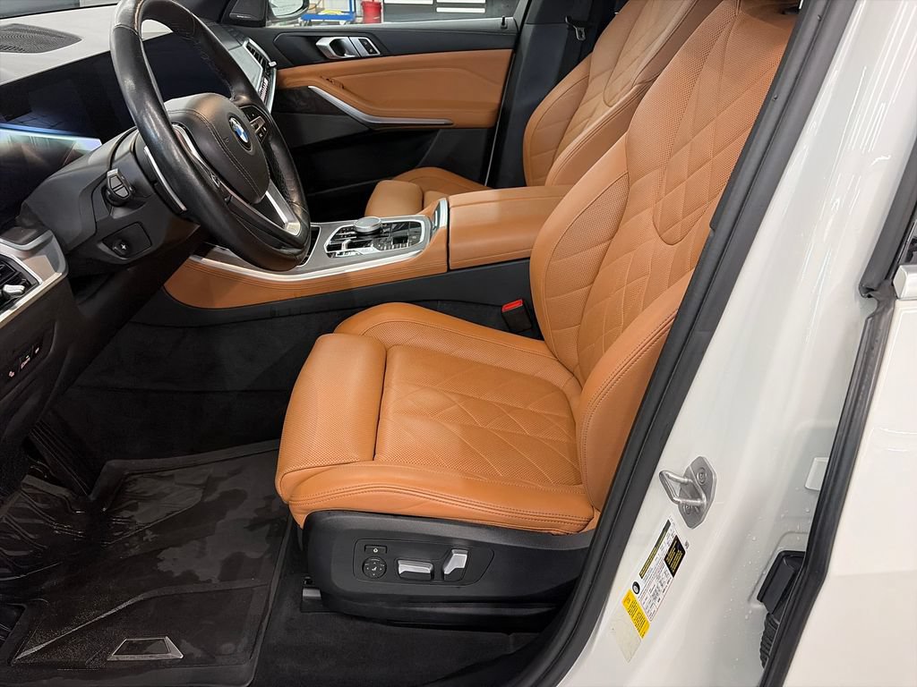 Used 2024 BMW X5 xDrive40i w/ Premium Package AWD/4WD image 10