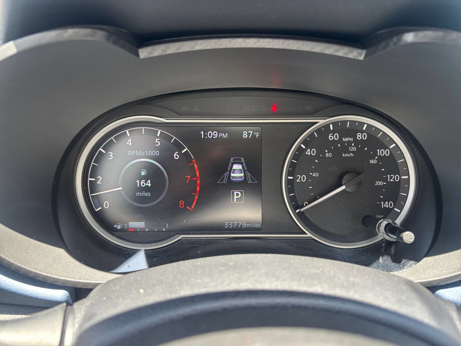 Used 2025 Nissan Versa SV FWD image 38