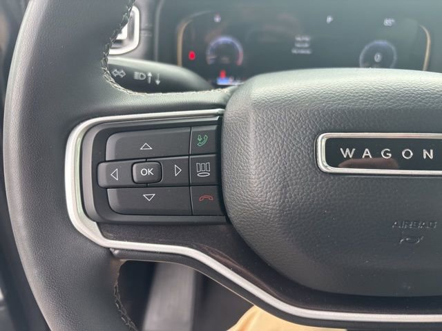 Used 2022 Jeep Wagoneer Series I w/ Premium Group I AWD/4WD image 33