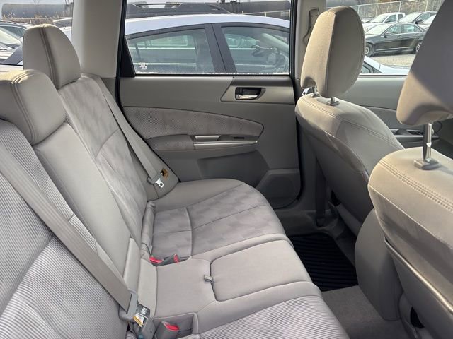 Used 2010 Subaru Forester 2.5X Premium image 10