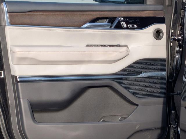 Used 2024 Jeep Grand Wagoneer Series II w/ Convenience Group III image 13