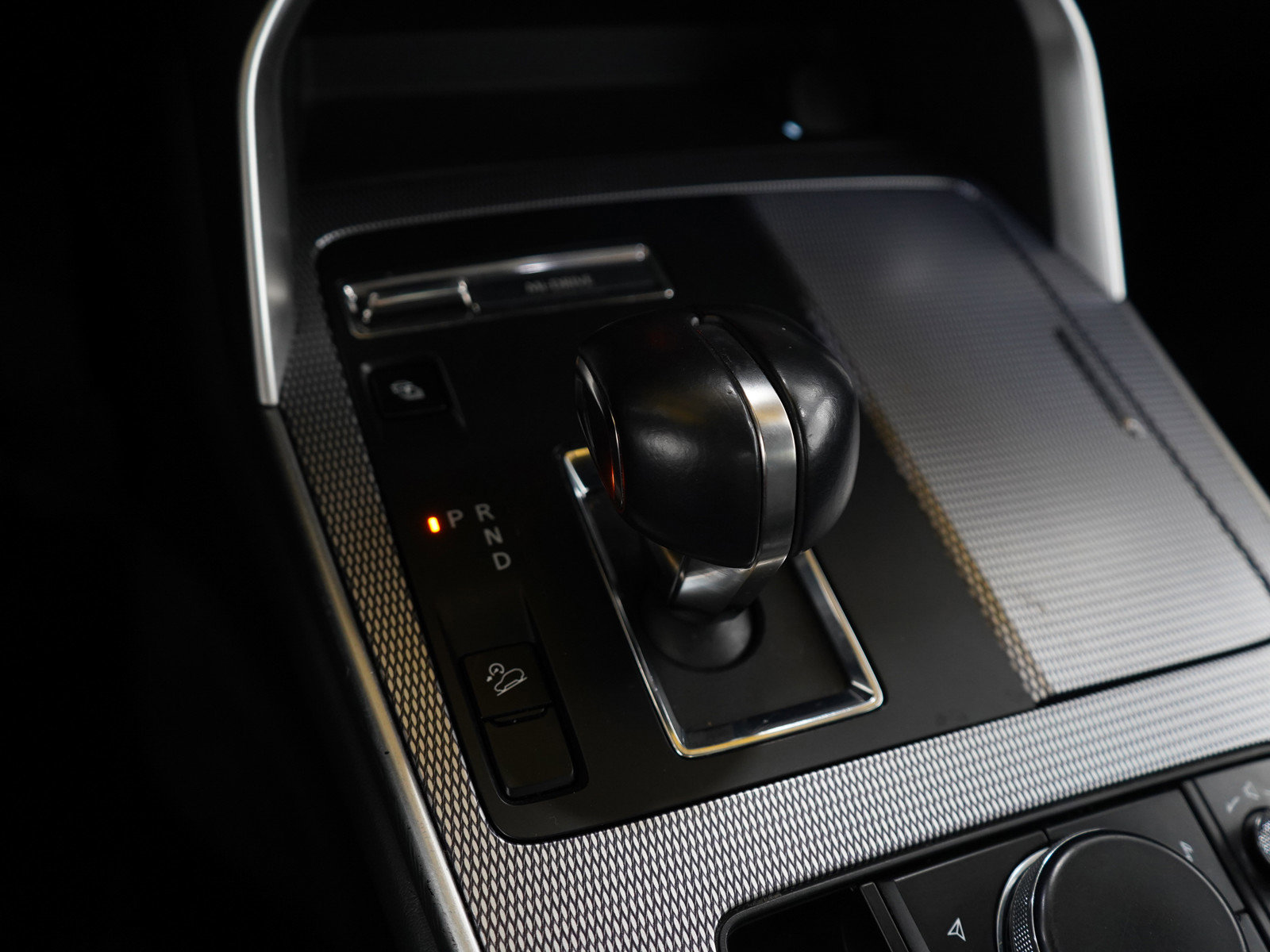 Certified 2024 MAZDA CX-90 Plug-In Hybrid w/ Premium Pkg image 25