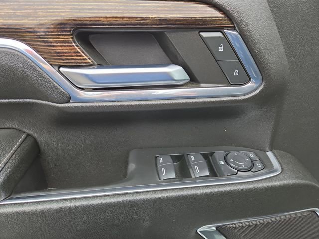 Used 2024 GMC Sierra 3500 SLE w/ SLE Convenience Package image 16