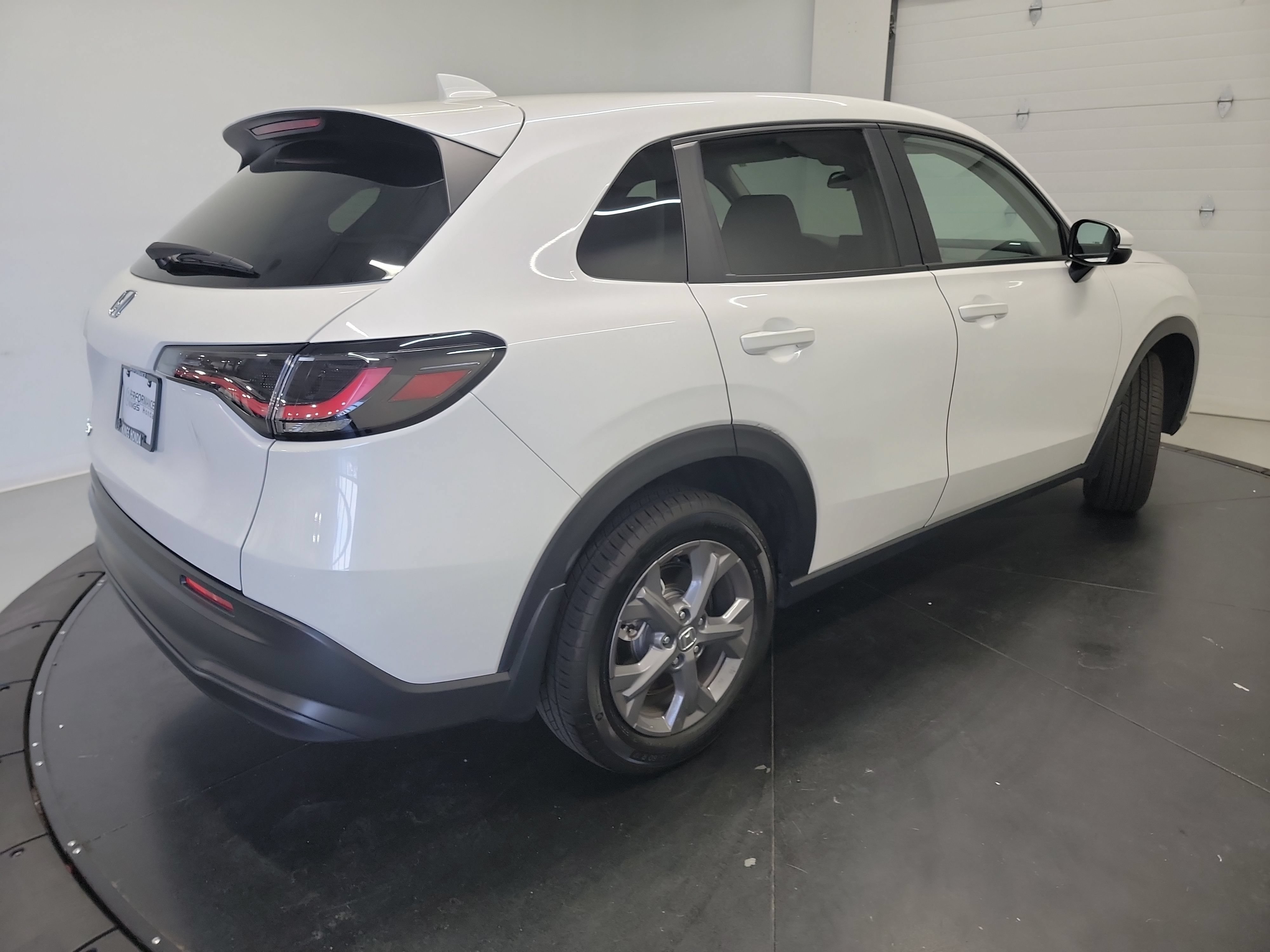Certified 2026 Honda HR-V LX image 9