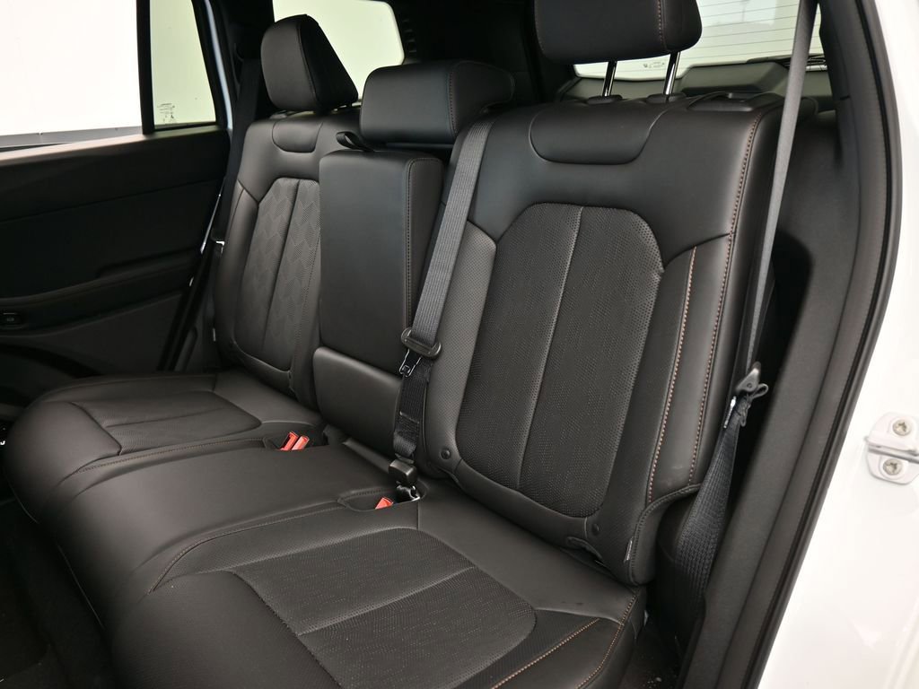 New 2026 Jeep Cherokee Overland image 30