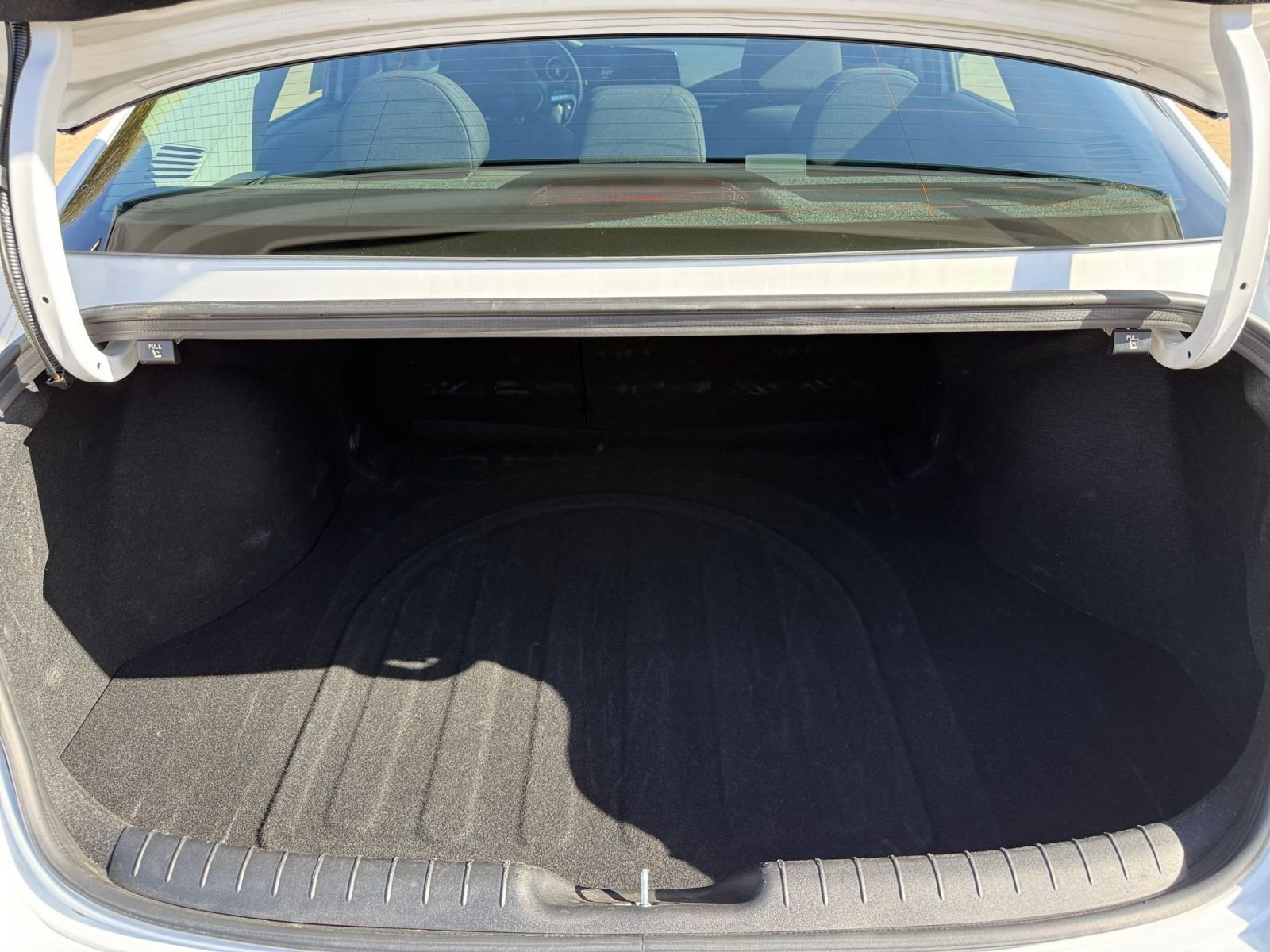 Used 2025 Hyundai Elantra SEL image 33