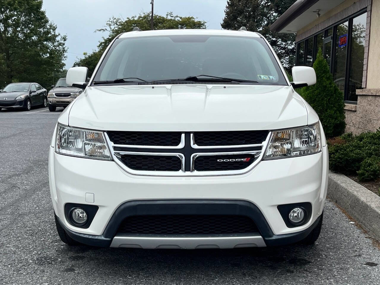 Used 2013 Dodge Journey SXT w/ Flexible Seating Group image 35