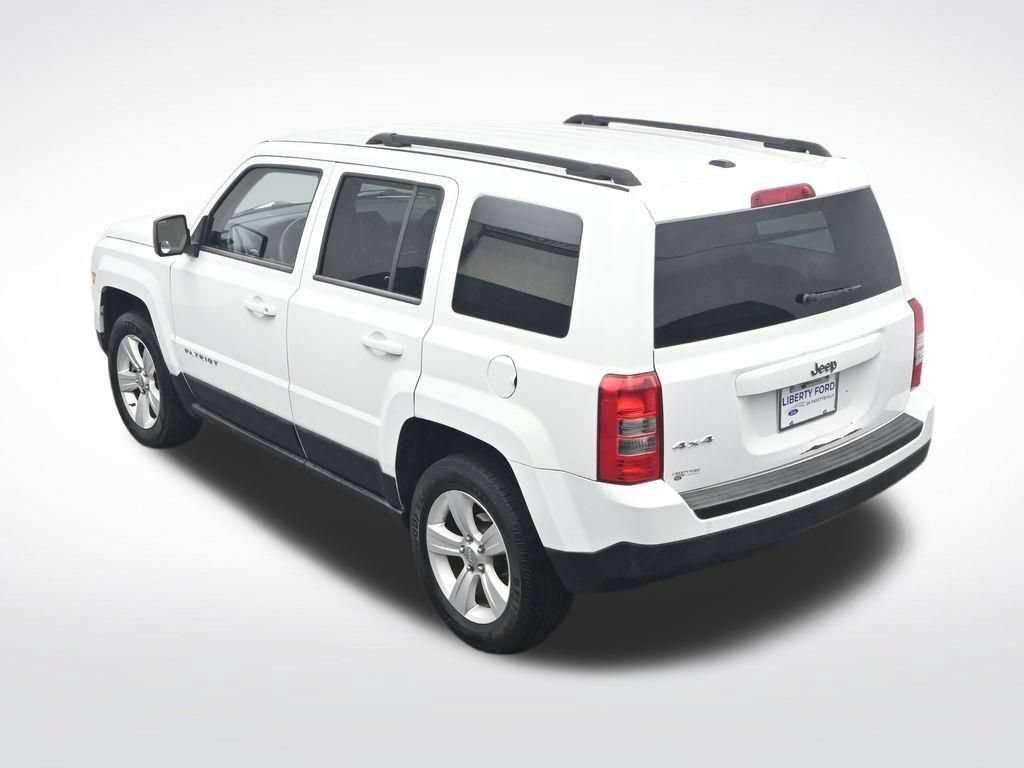 Used 2014 Jeep Patriot Sport w/ Power Value Group AWD/4WD image 33