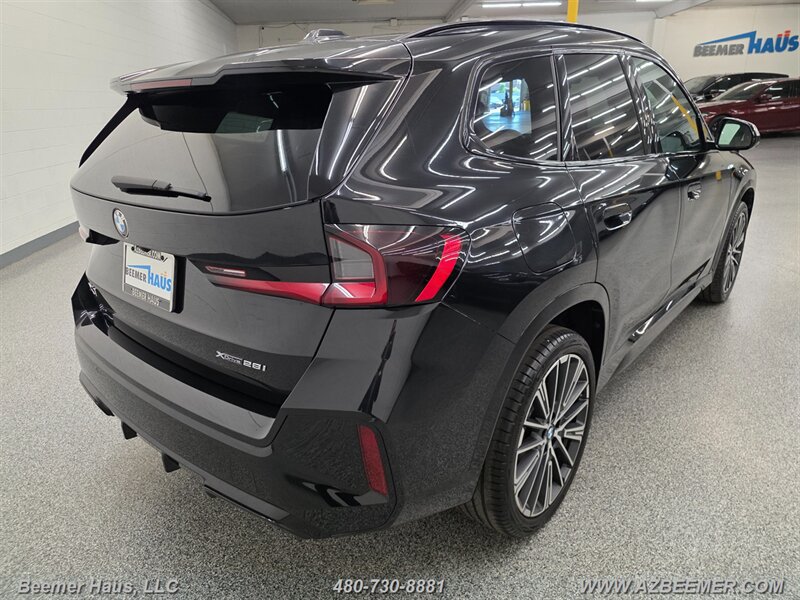 Used 2023 BMW X1 xDrive28i w/ Premium Package AWD/4WD image 6