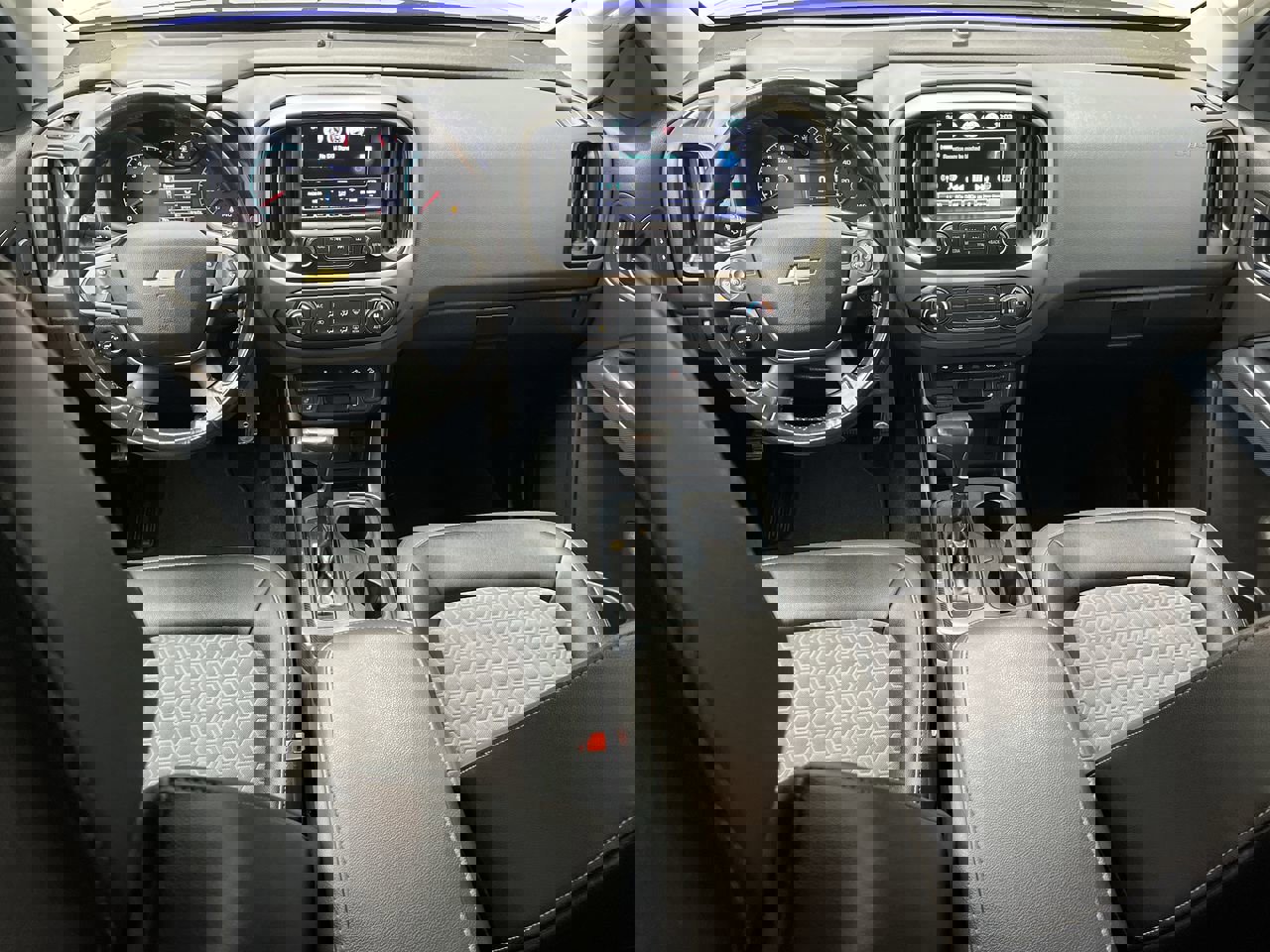 Used 2017 Chevrolet Colorado Z71 image 4