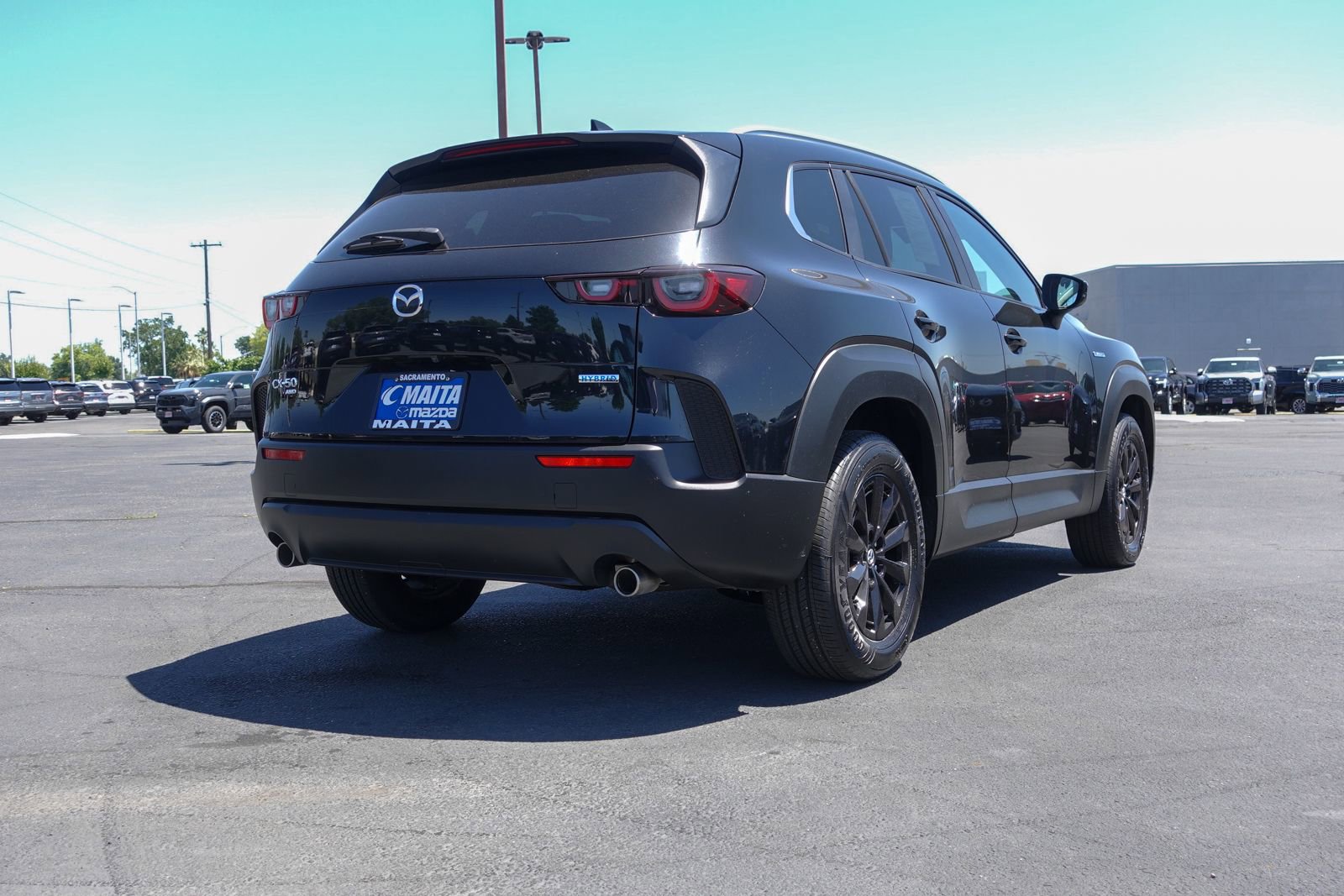 Certified 2025 MAZDA CX-50 2.5 Hybrid w/ Preferred Pkg AWD/4WD image 4