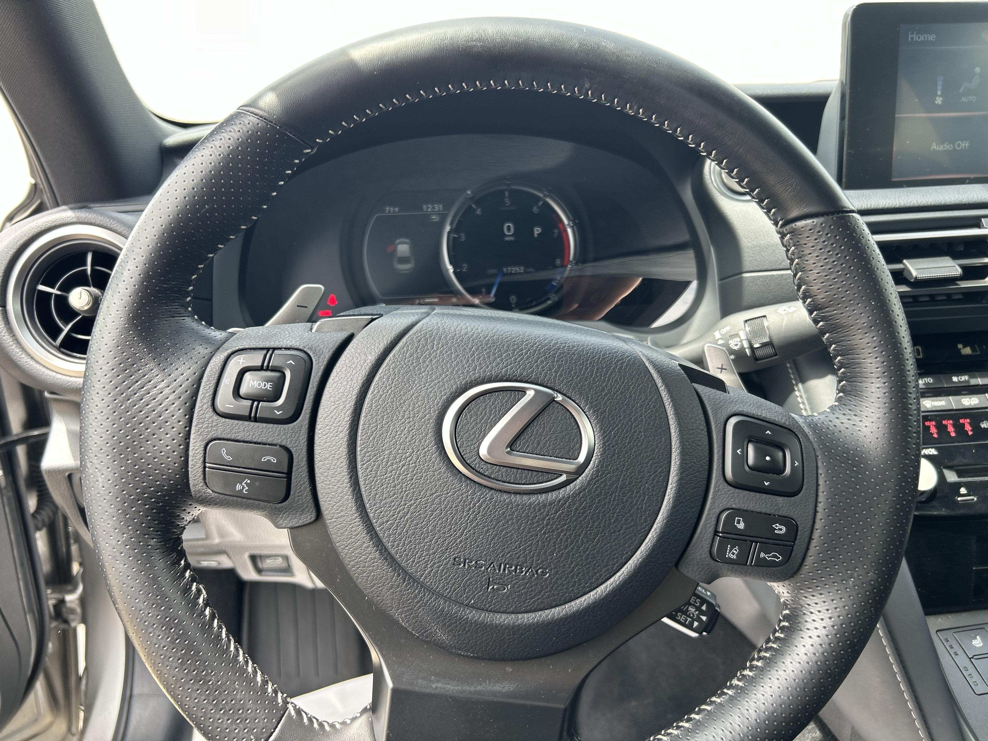 Used 2021 Lexus IS 350 F Sport w/ Accessory Package 2 AWD/4WD image 21