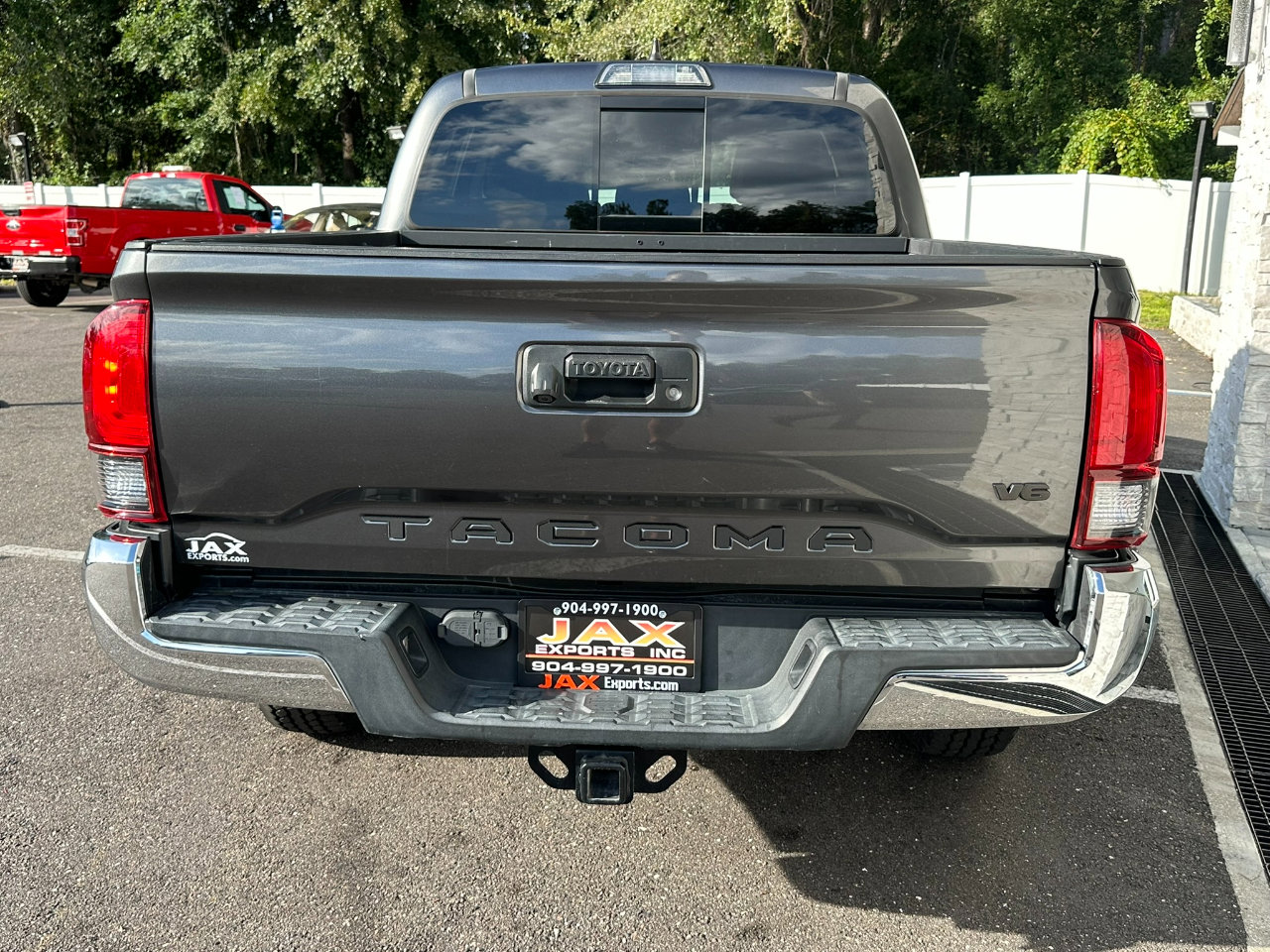 Used 2019 Toyota Tacoma SR5 image 12