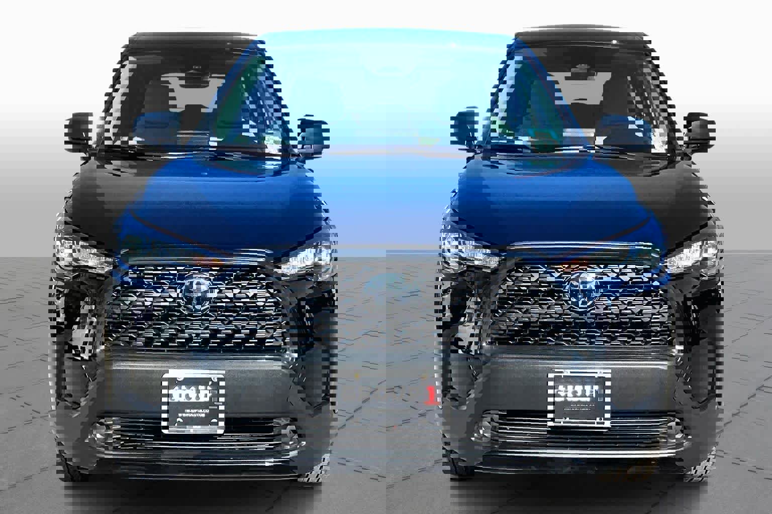 Certified 2023 Toyota Corolla Cross L image 4