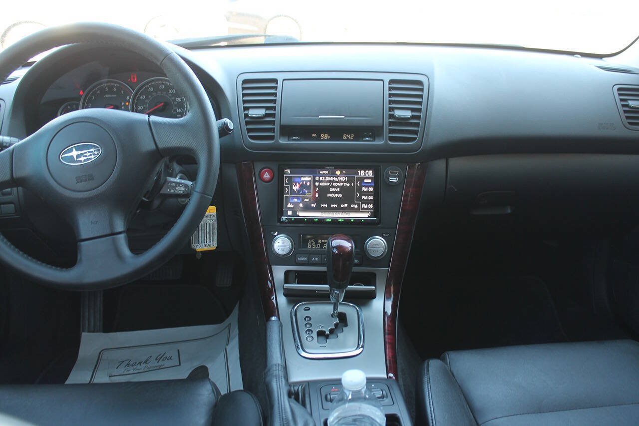 Used 2007 Subaru Outback 2.5i Limited w/ Popular Equipment Group 2A AWD/4WD image 41