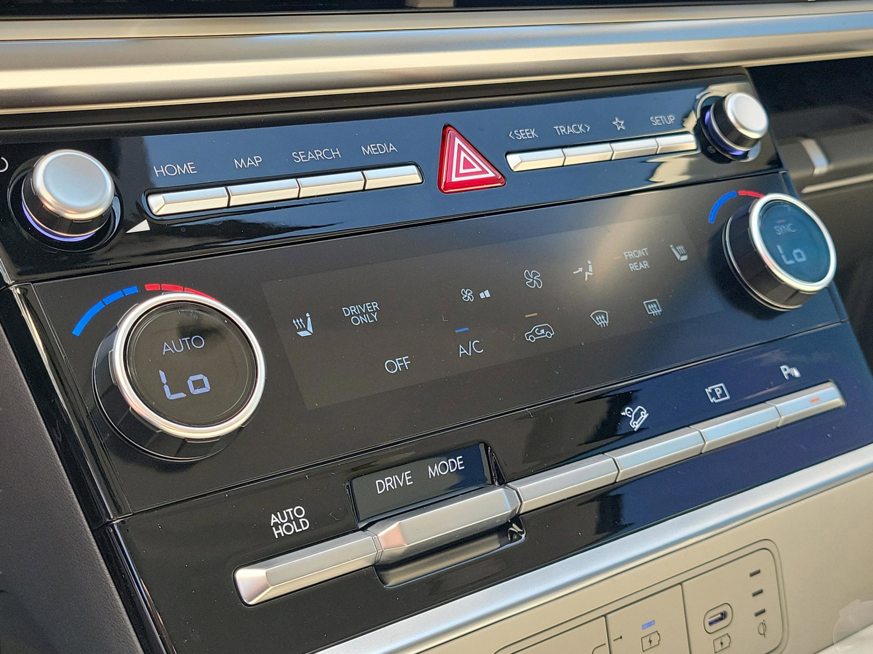 New 2026 Hyundai Santa Fe SEL image 23
