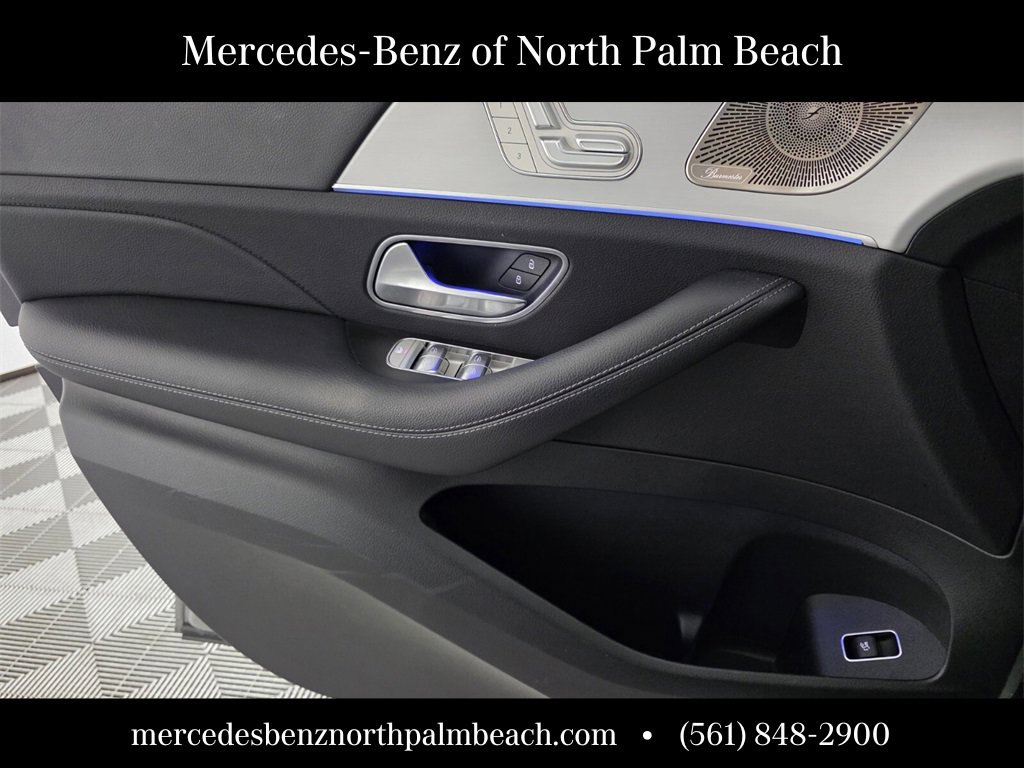 Used 2024 Mercedes-Benz GLE 450 4MATIC image 25