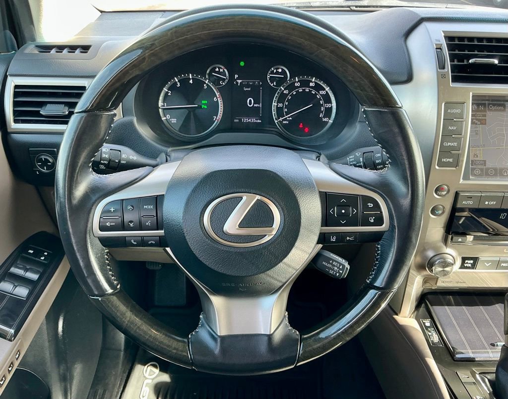 Used 2020 Lexus GX 460 Premium w/ Premium Package AWD/4WD image 37