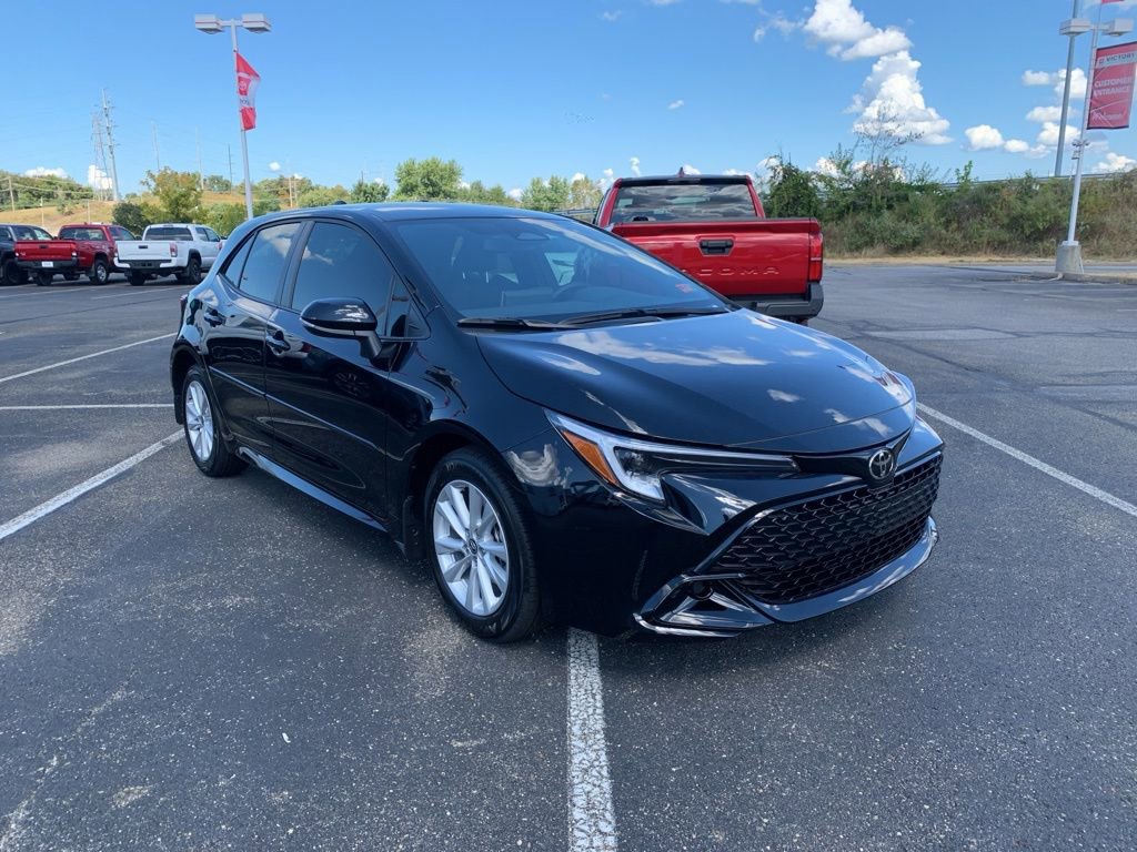 New 2025 Toyota Corolla SE