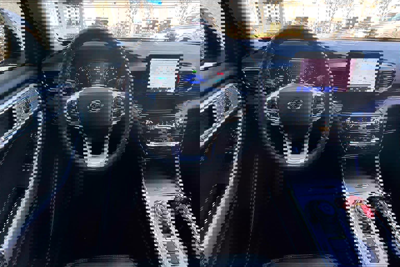 Used 2021 Ford Explorer Limited w/ Hybrid Equipment Group 310A image 6