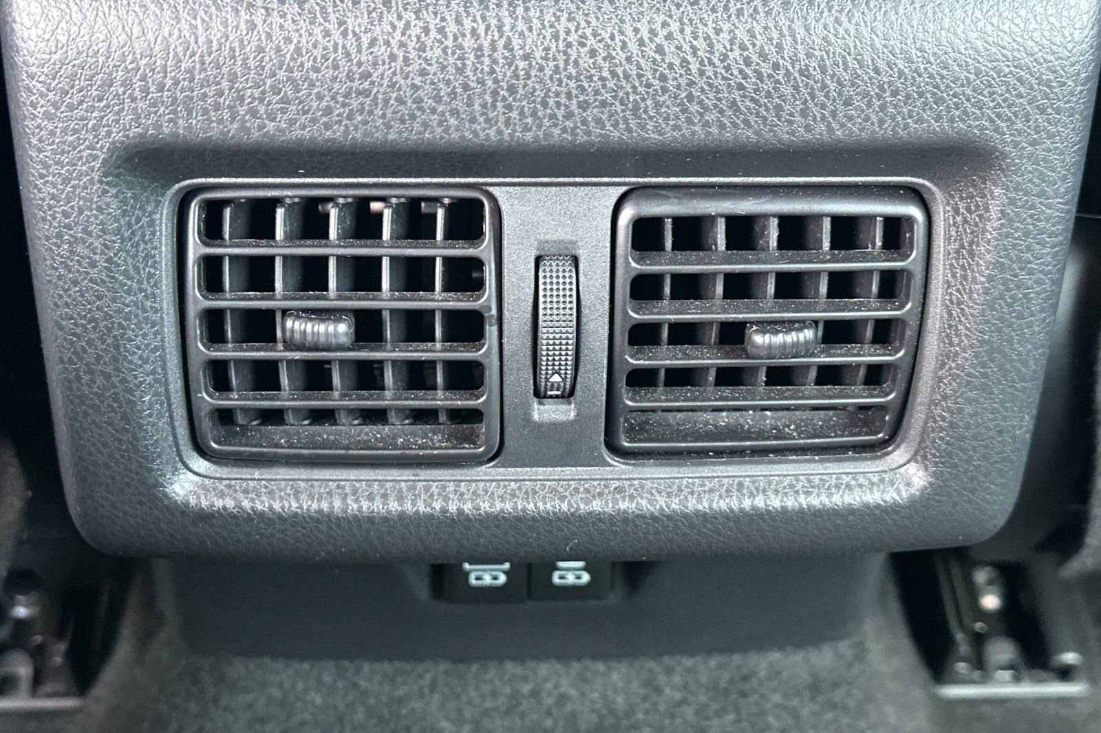 Certified 2025 Toyota Camry SE image 44