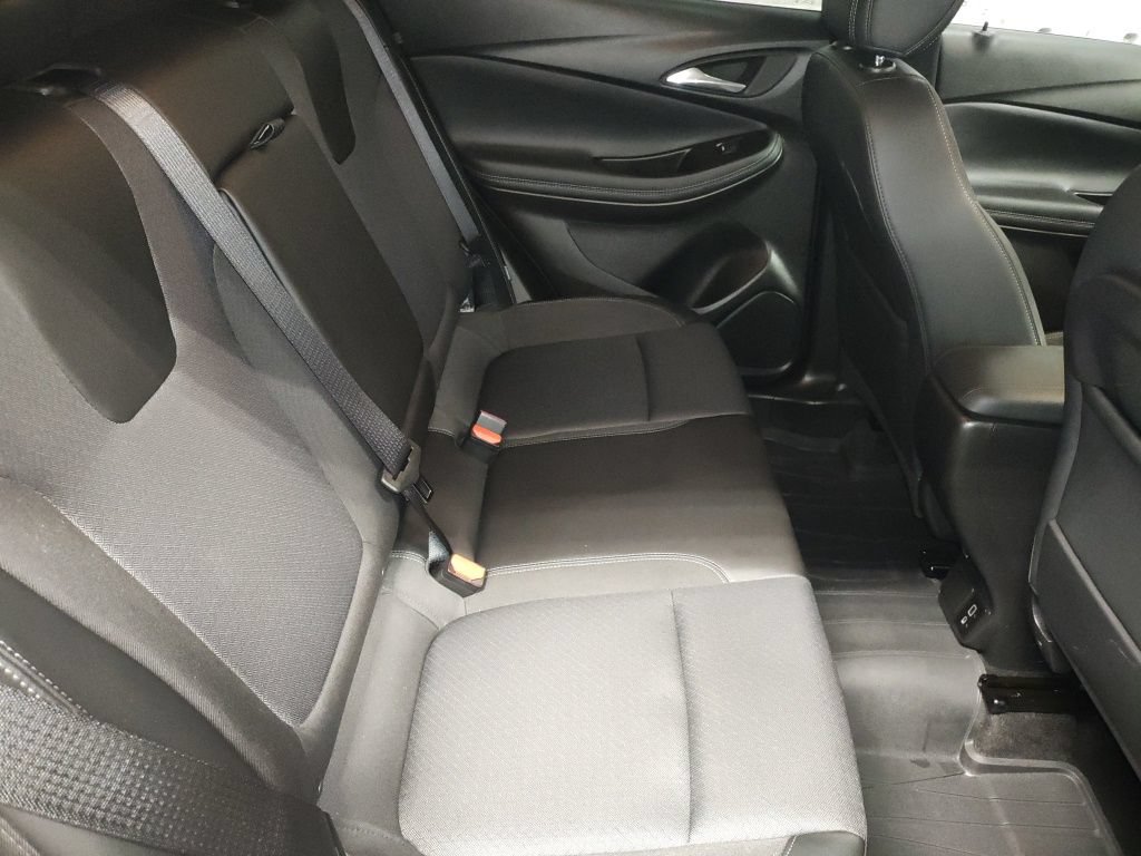 Used 2022 Buick Encore GX Select w/ Advanced Technology Package AWD/4WD image 11
