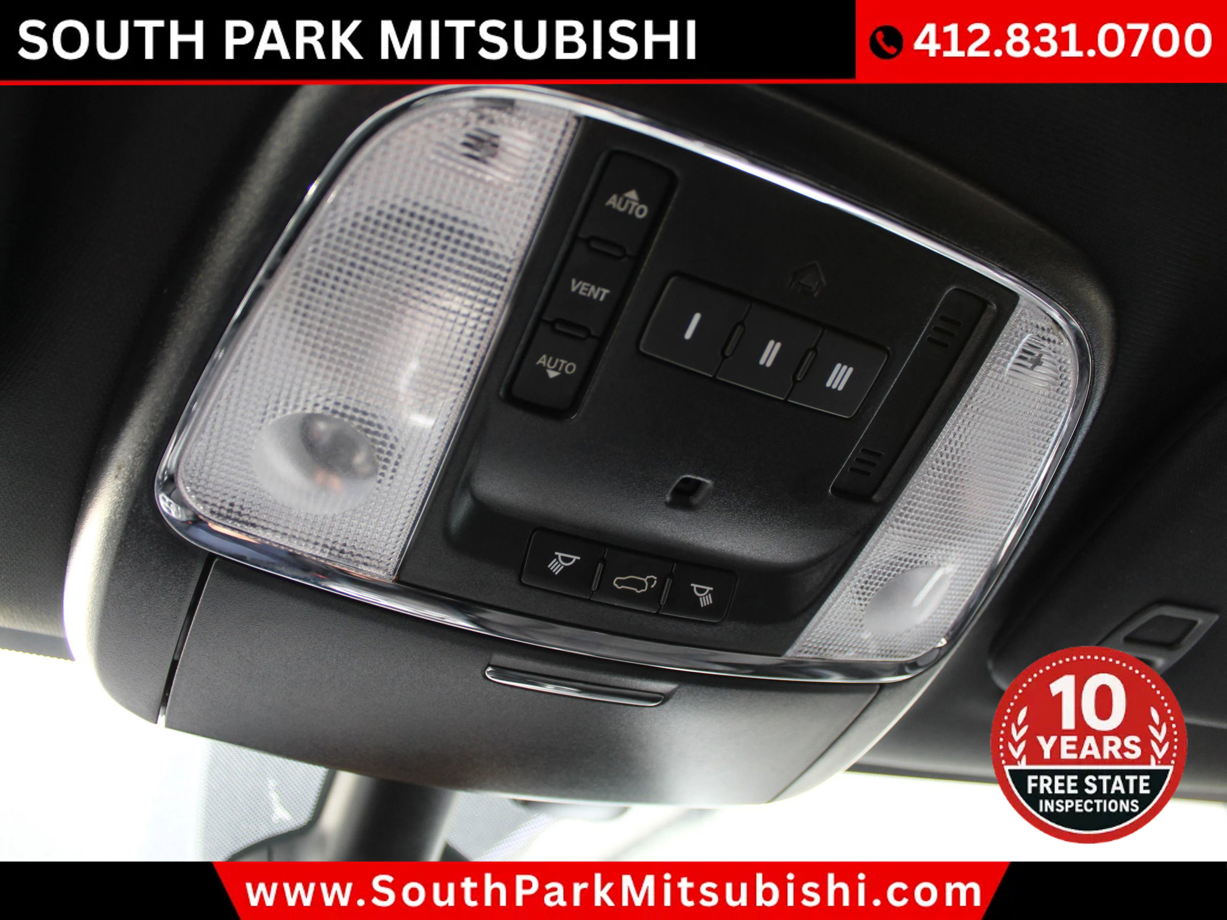 Used 2019 Jeep Grand Cherokee Laredo image 23