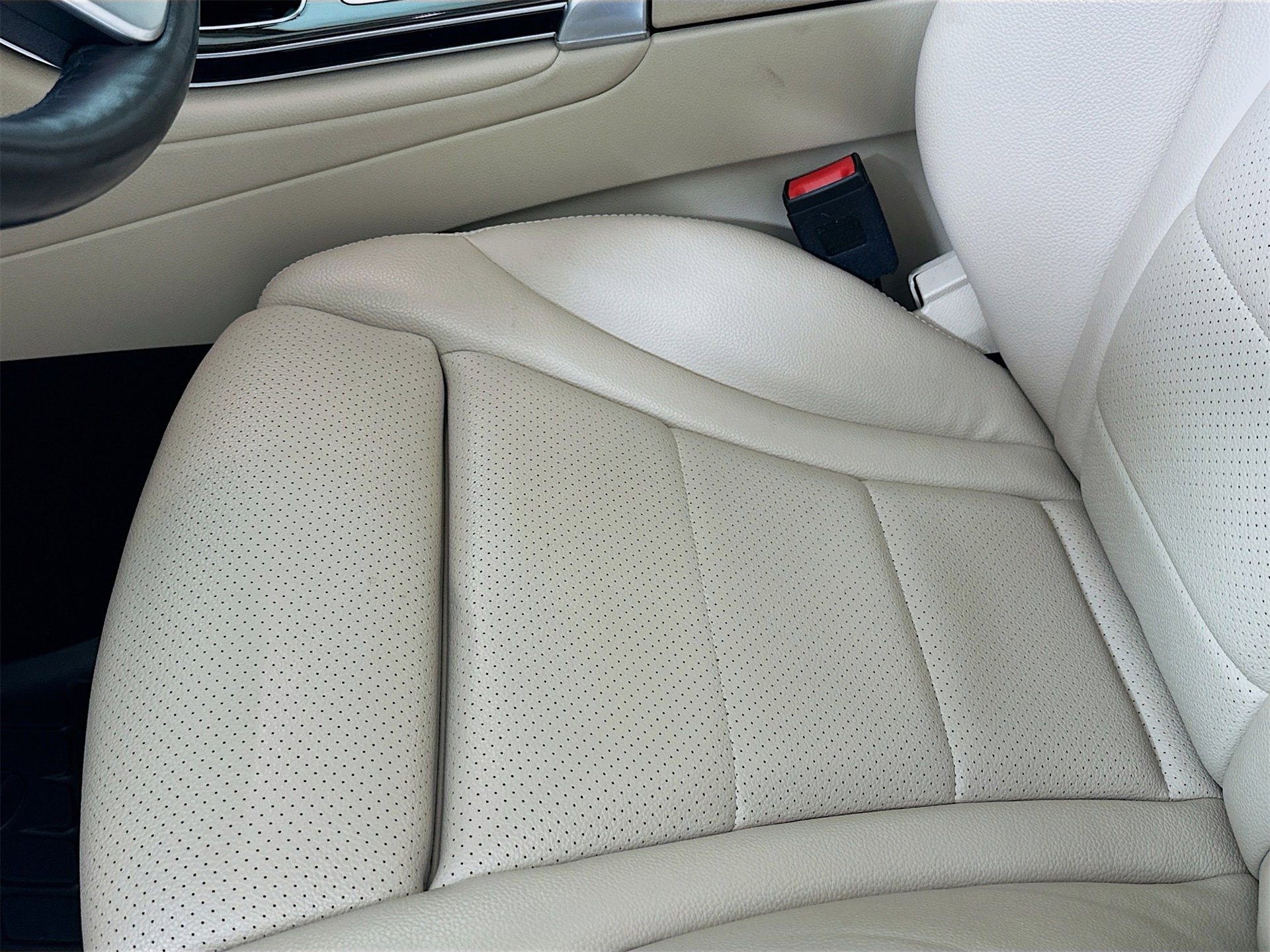 Certified 2021 Mercedes-Benz GLC 300 4MATIC image 20