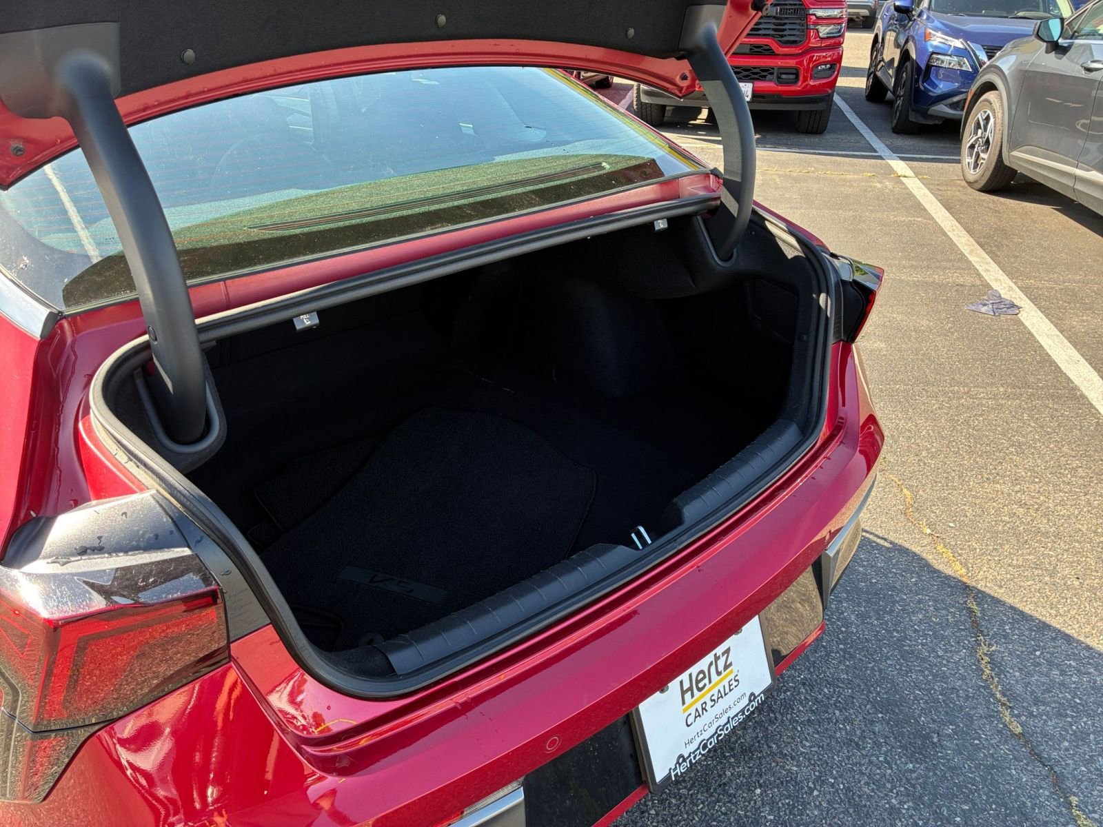 Used 2025 Kia K5 LXS image 30