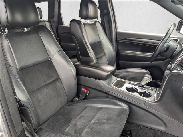 Used 2018 Jeep Grand Cherokee Altitude RWD image 21
