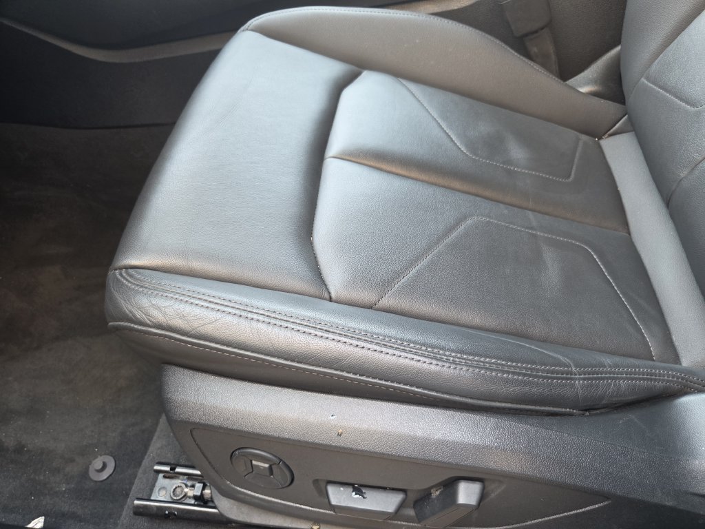 Used 2024 Audi Q3 2.0T Premium AWD/4WD image 21