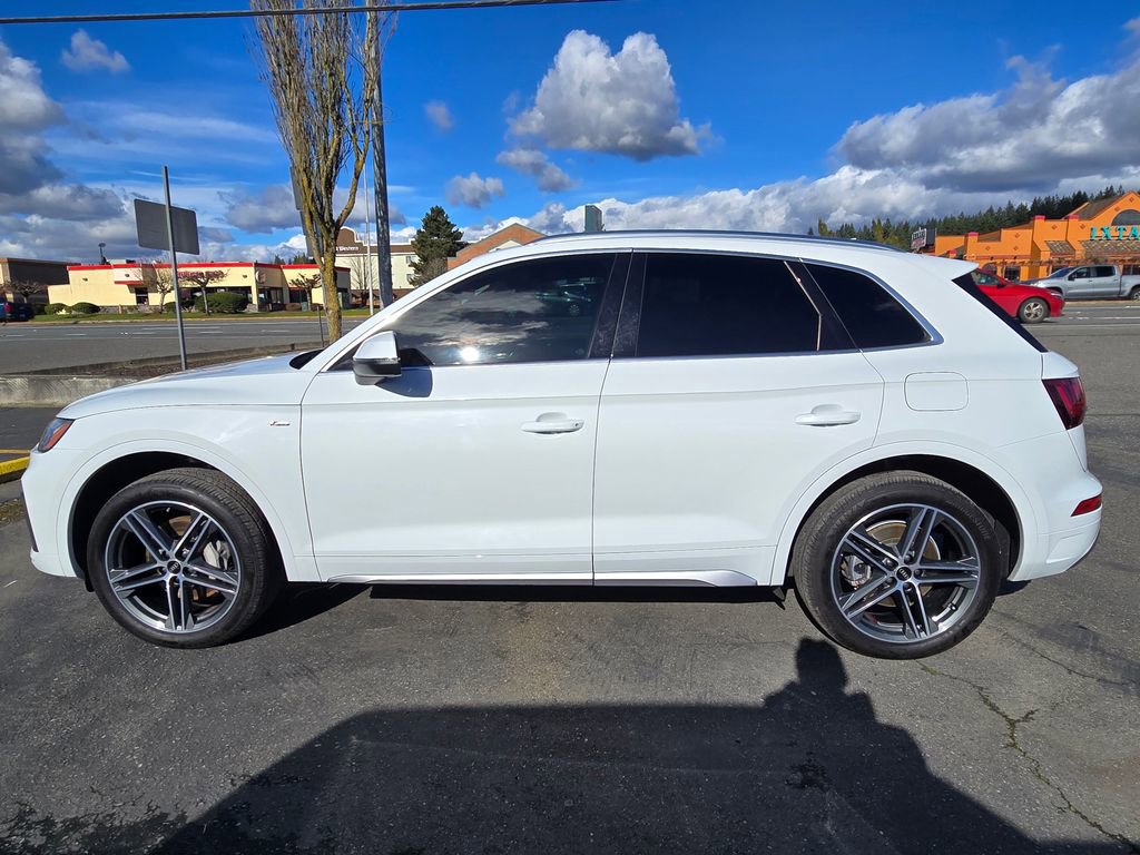 Used 2022 Audi Q5 e Premium image 4
