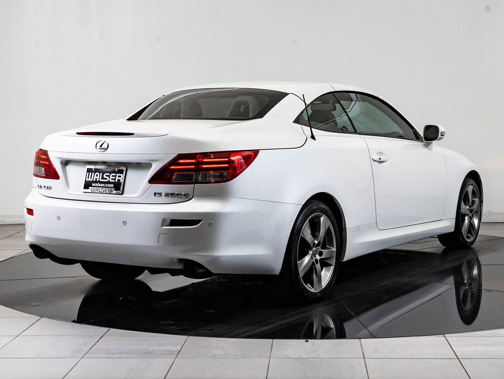 Used 2010 Lexus IS 250C image 11