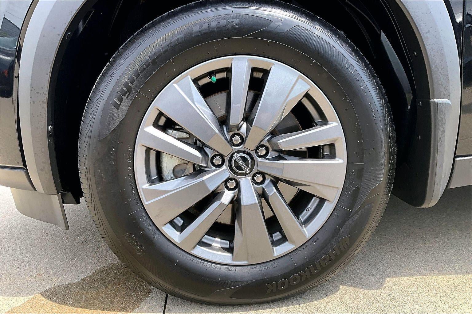 Used 2025 Nissan Pathfinder S AWD/4WD image 35