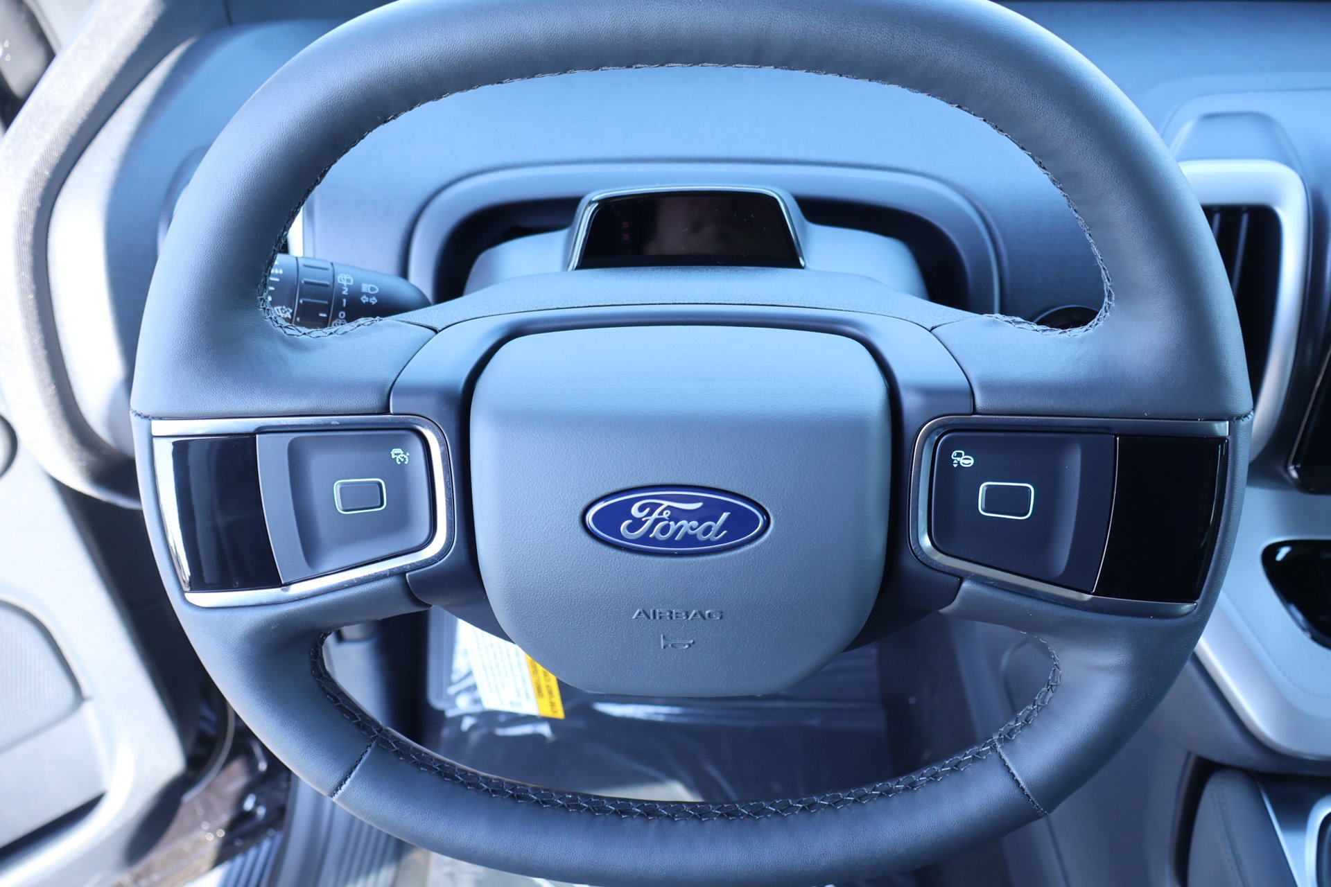 New 2026 Ford Expedition Active AWD/4WD image 3
