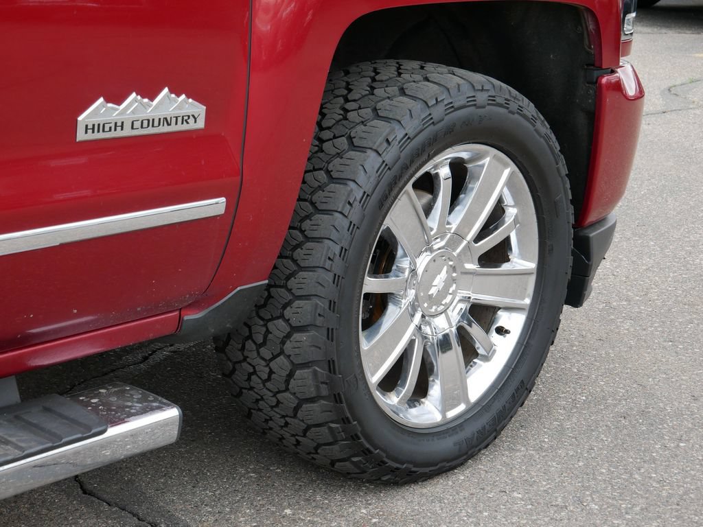 Used 2018 Chevrolet Silverado 1500 High Country AWD/4WD image 13