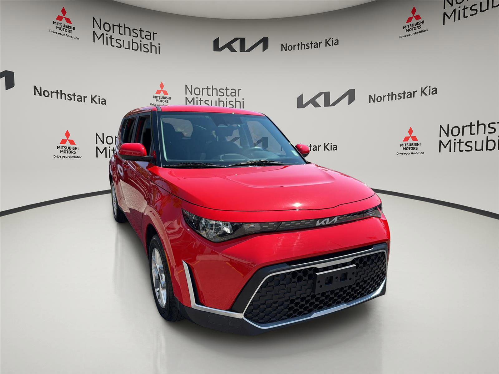 Used 2024 Kia Soul LX w/ Option Group 015 FWD image 11