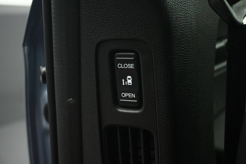 Used 2024 Honda Odyssey Elite image 48