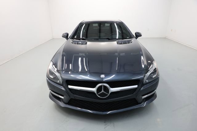 Used 2013 Mercedes-Benz SL 550 image 50