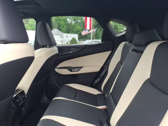 Used 2024 Lexus NX 350 AWD image 7