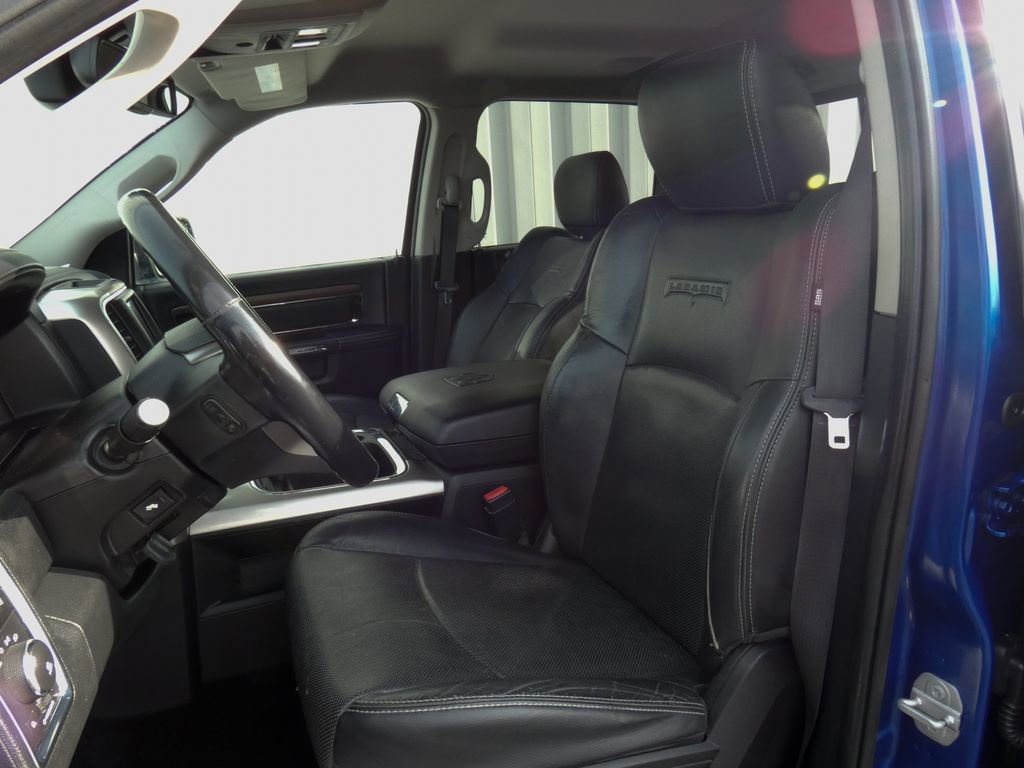 Used 2016 RAM 1500 Laramie w/ Convenience Group AWD/4WD image 9