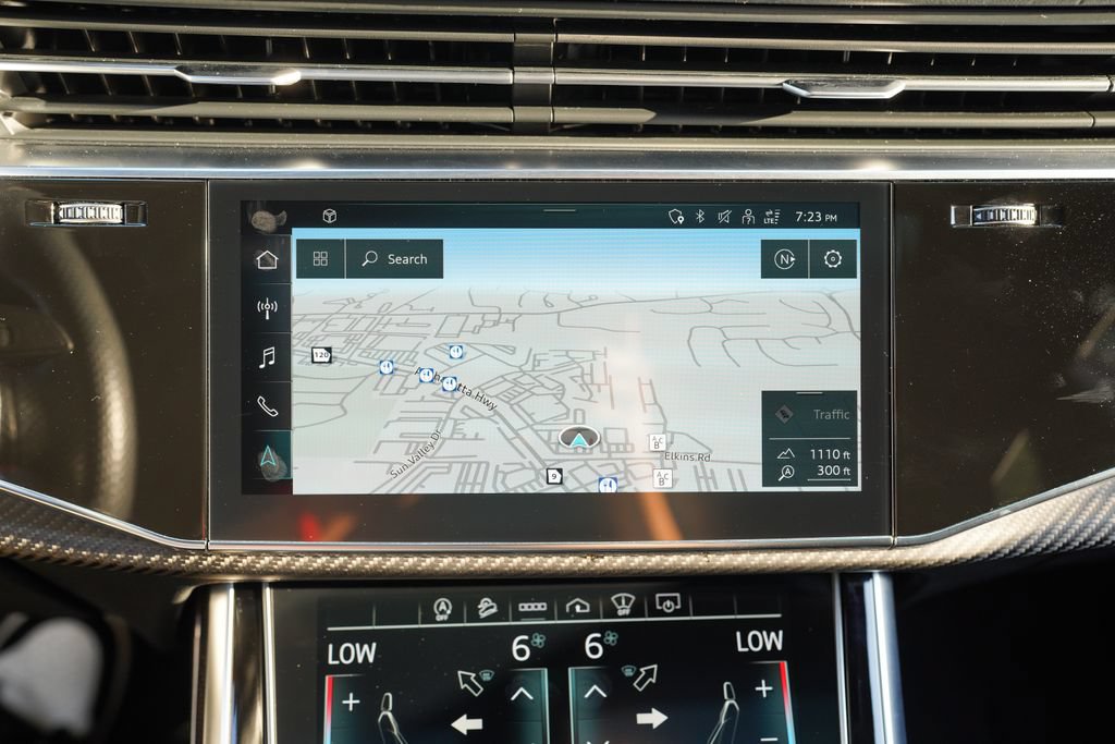 Used 2022 Audi RS Q8 w/ Carbon Optic Package AWD/4WD image 31