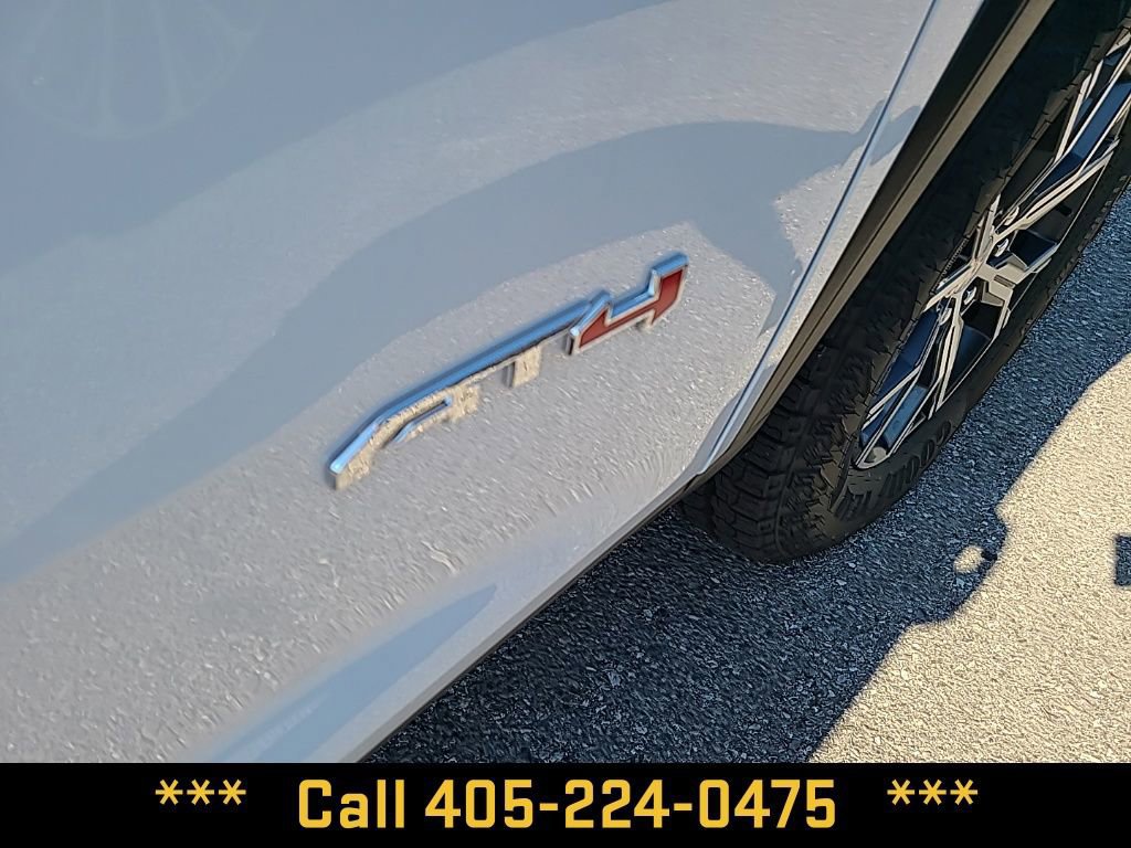 New 2026 GMC Acadia AT4 w/ LPO, Floor Liner Package image 12