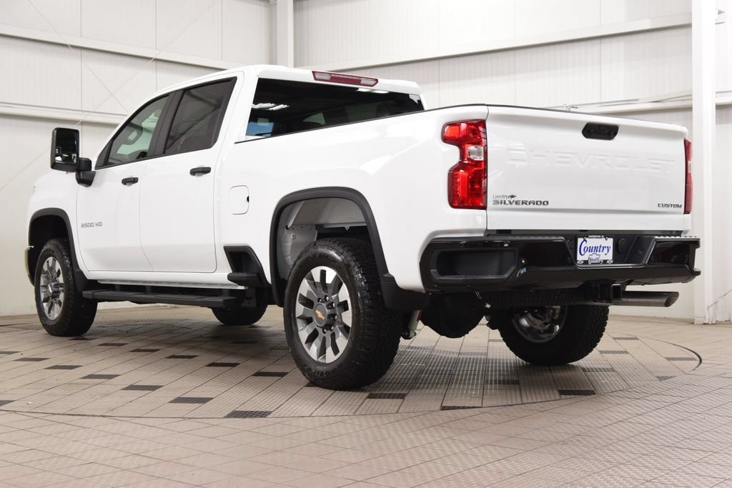 New 2026 Chevrolet Silverado 2500 Custom w/ Custom Value Package AWD/4WD image 6