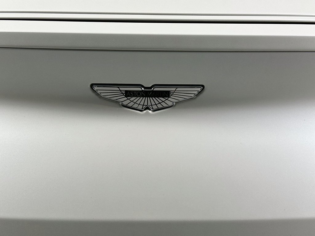 Used 2018 Aston Martin DB11 V12 RWD image 32