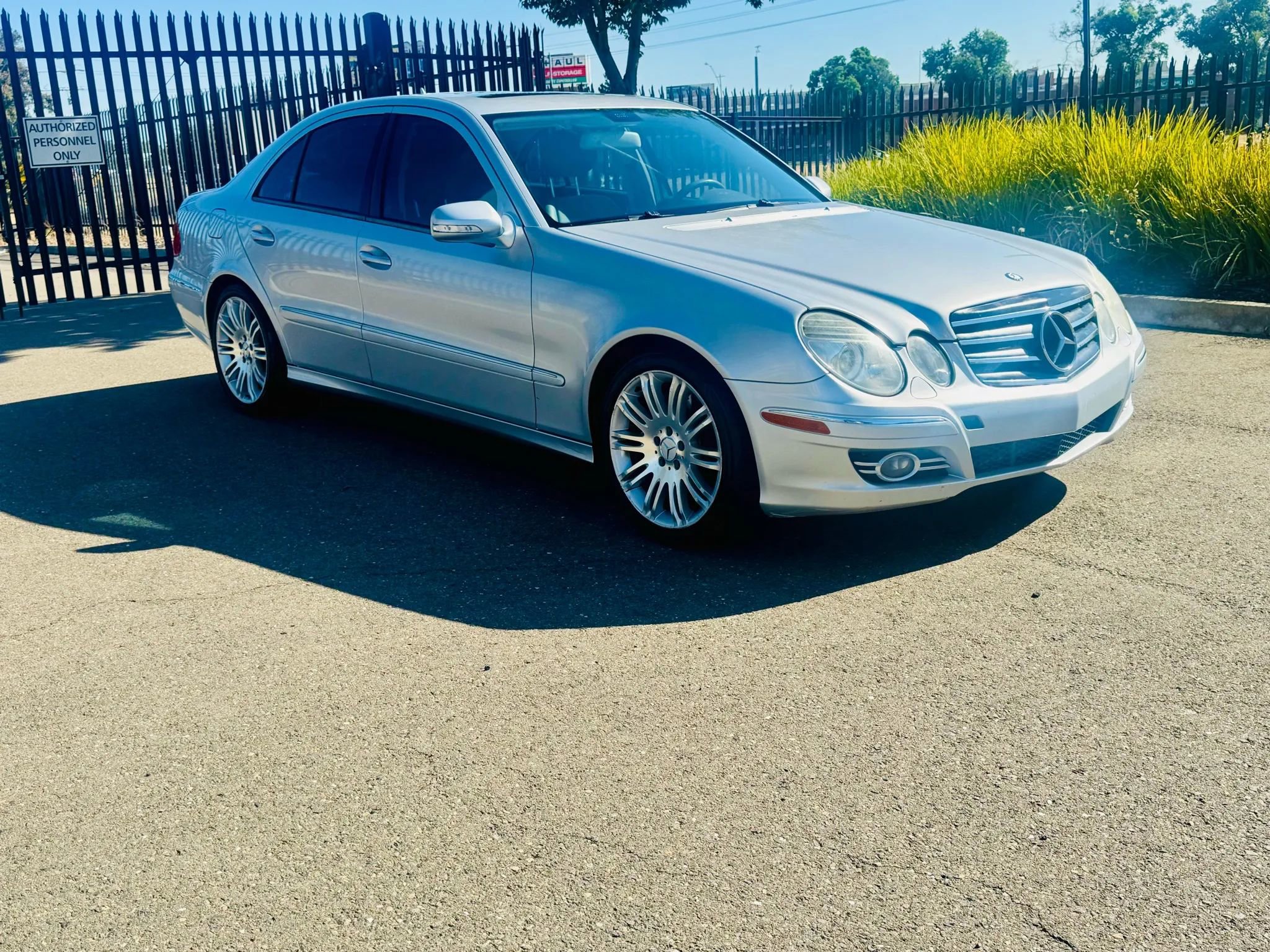 Used 2007 Mercedes-Benz E 350 Sedan image 4