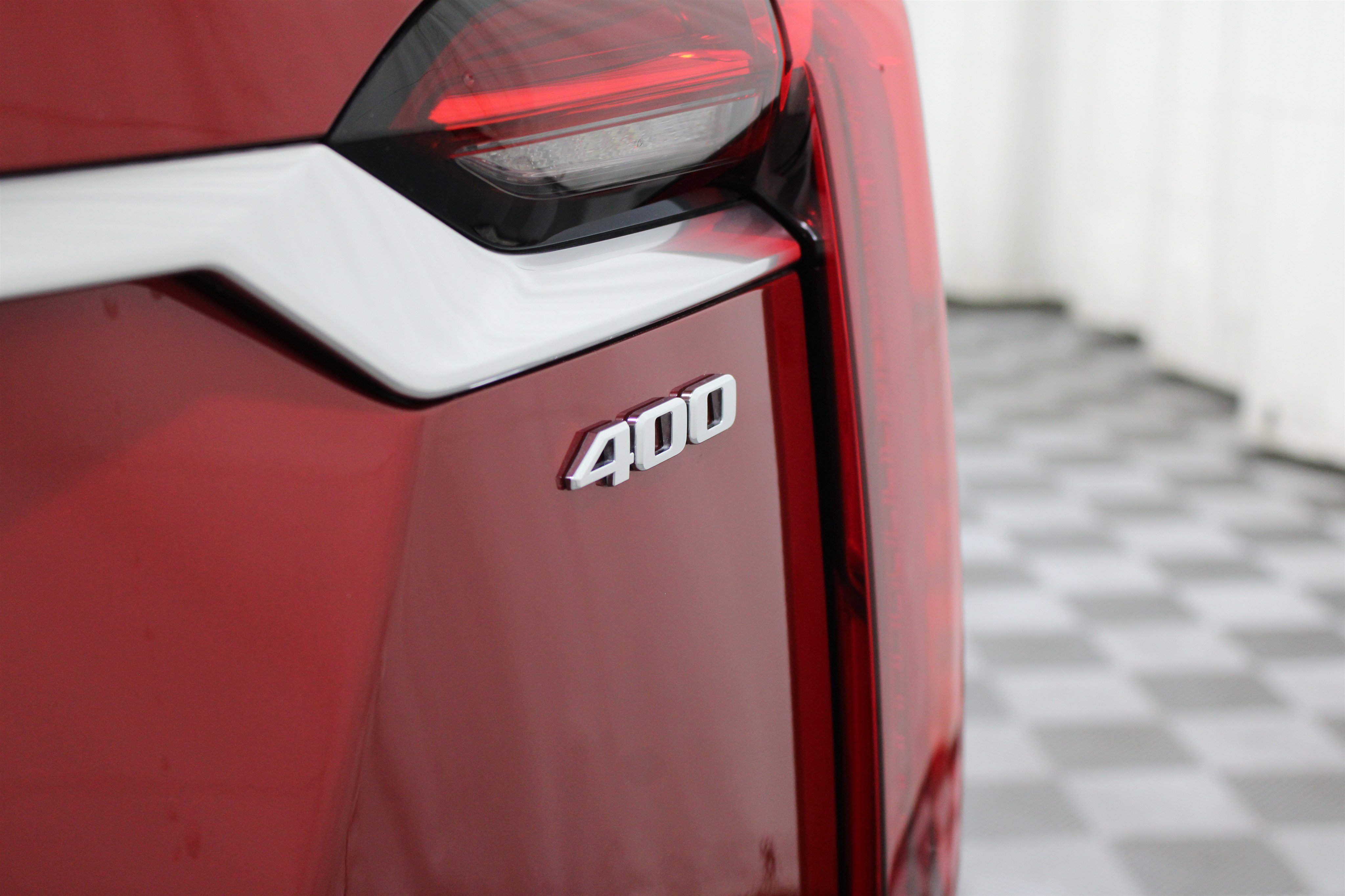 Certified 2025 Cadillac XT6 Premium Luxury w/ Platinum Package image 35