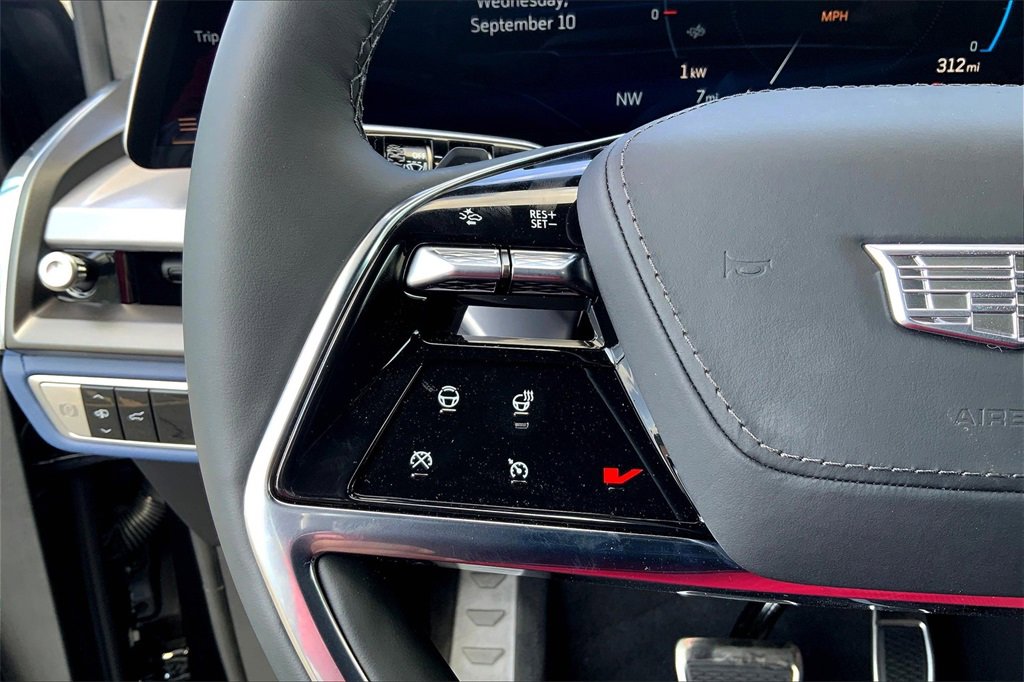 New 2026 Cadillac Vistiq Premium Luxury image 24