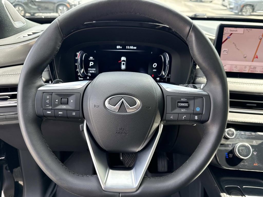 Certified 2025 INFINITI QX60 Luxe w/ Black Edition image 11