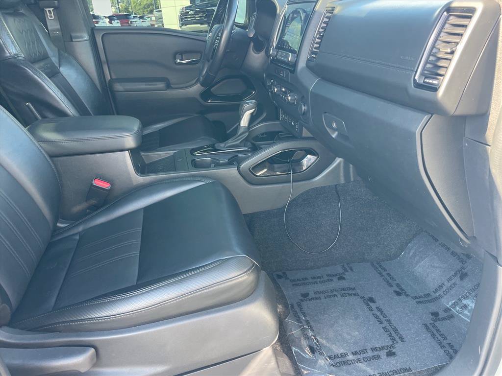 Used 2022 Nissan Frontier PRO-4X w/ Pro-4X Premium Package AWD/4WD image 28